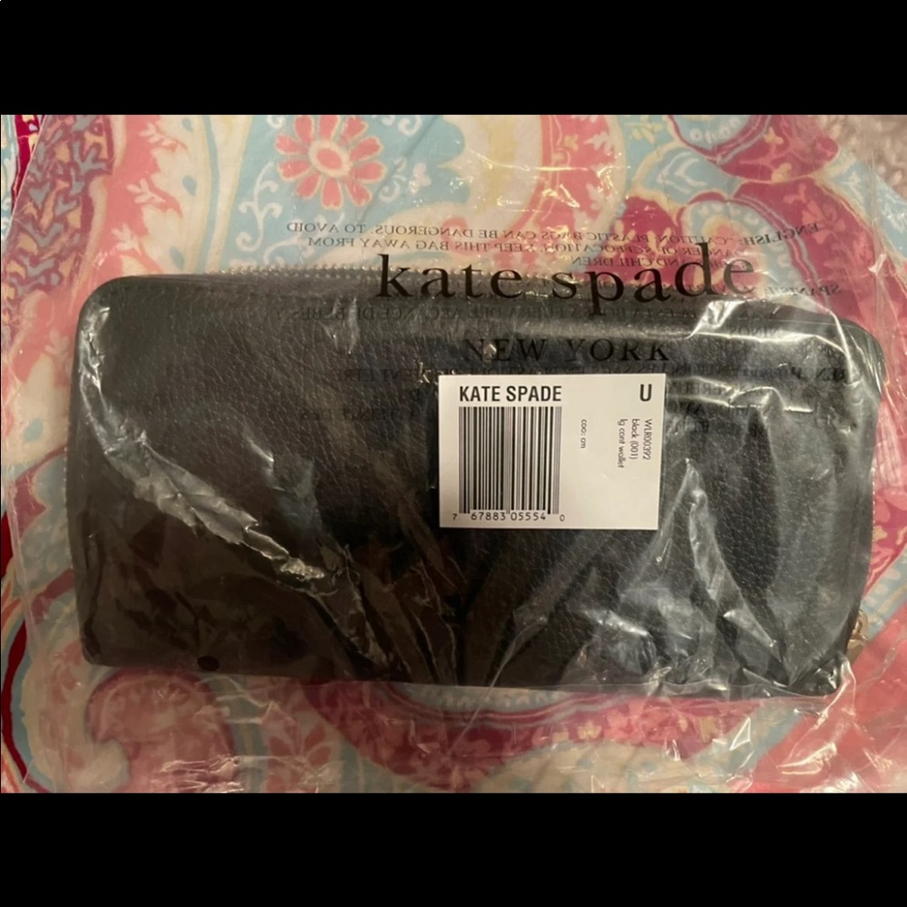 Kate Spade Wallet - Picture 3 of 5